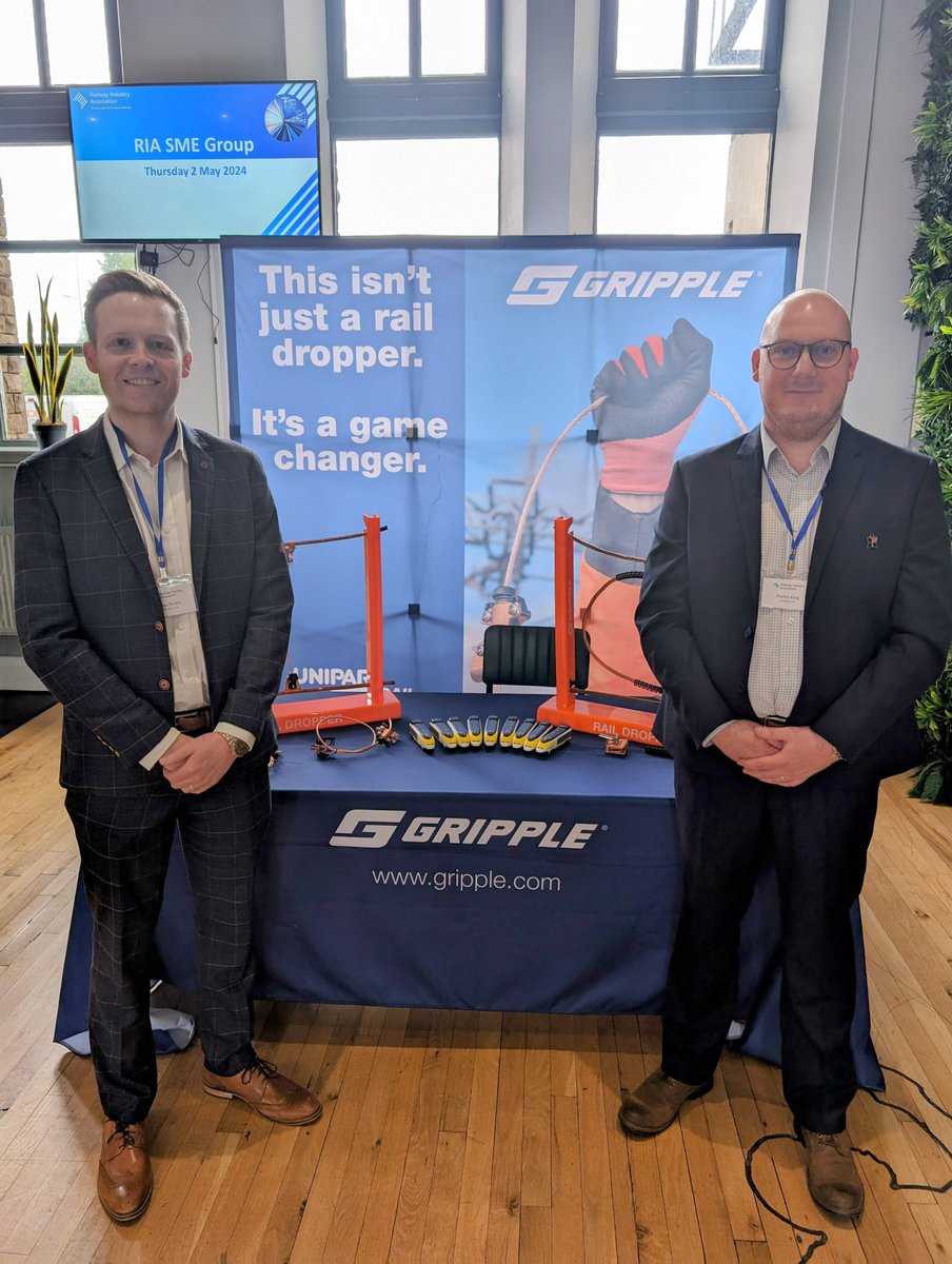 We hosted the @RailIndustry SME Group today at GLIDE House #Sheffield!🚄

Great to see other members, understand their challenges & learn from each other. 

We're changing the game & Martin King is ready to help! 

#Rail #Gripple #RailDropper #SwiftLine #ChangeTheGame #Rail4SME