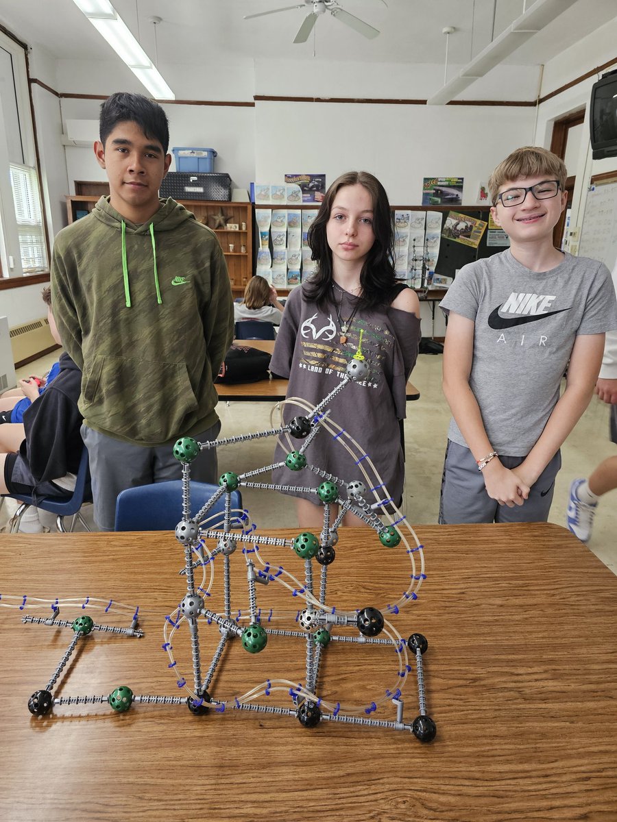 iwmsmac's tweet photo. 8th graders have successfully completed their physics challenge of designing rollercoasters! @IW_Supe   @IWMSRaiders https://t.co/RuXWEbrTFZ