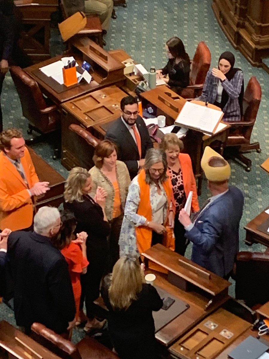 Eric Strating (@nlinchicago) on Twitter photo A delightful reception for <a href="/NLAmbassadorUSA/">Birgitta Tazelaar</a> on the Michigan state senate floor yesterday. The Netherlands and Michigan have strong ties in shared heritage, trade, & investment, and itโs so encouraging to have friends like the Michigan Dutch Caucus to deepen that bond. ๐ณ๐ฑ๐บ๐ธ A delightful reception for <a href="/NLAmbassadorUSA/">Birgitta Tazelaar</a> on the Michigan state senate floor yesterday. The Netherlands and Michigan have strong ties in shared heritage, trade, & investment, and itโs so encouraging to have friends like the Michigan Dutch Caucus to deepen that bond. ๐ณ๐ฑ๐บ๐ธ