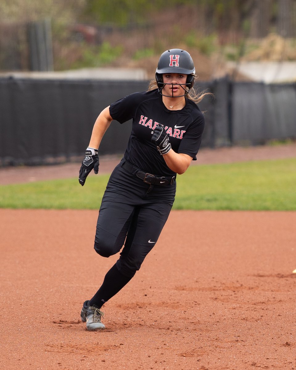 Putting in work in Cambridge 👏 1⃣Week till we begin our time at the 2024 Ivy League Tournament! #GoCrimson