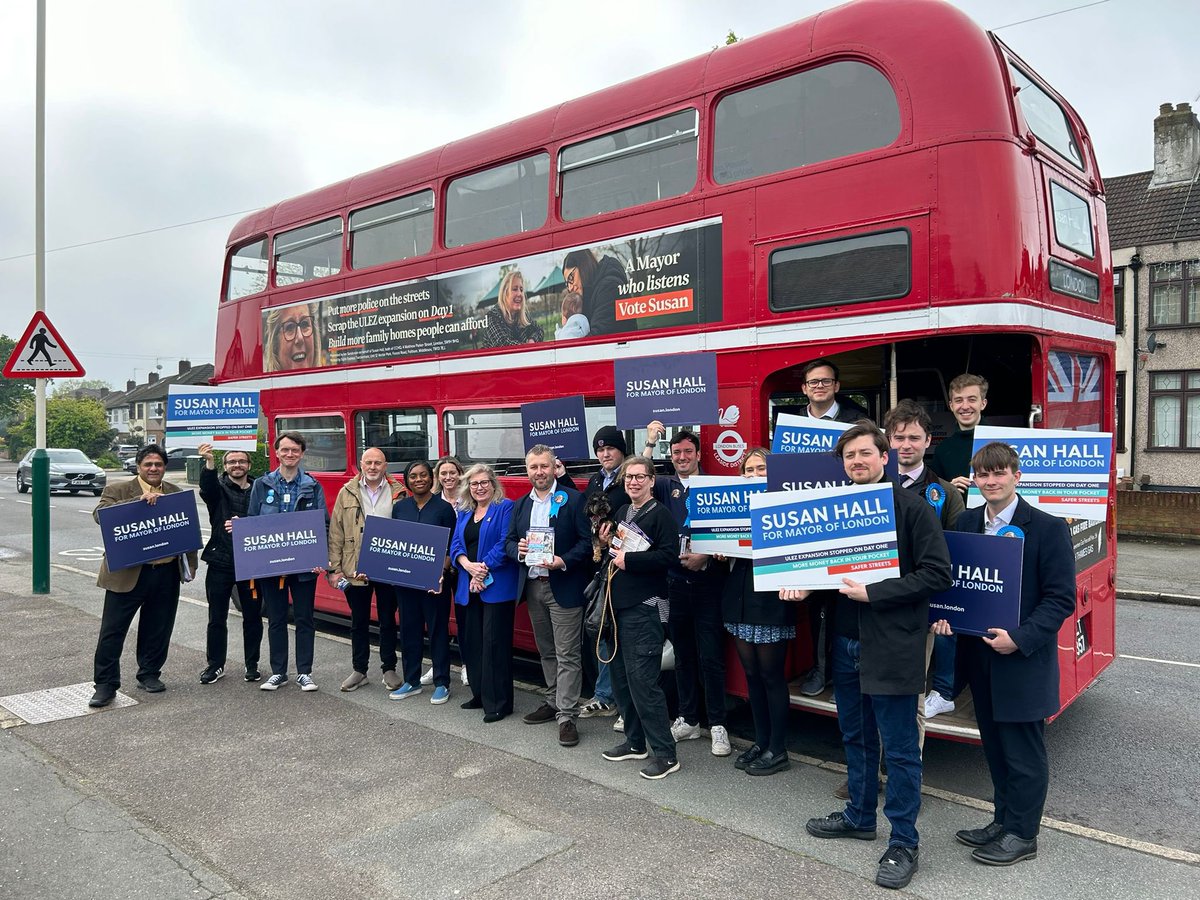 After oral questions in parliament today, I was delighted to be out campaigning for Susan Hall. Even my constituents who live in Essex complain about how ULEZ is impacting their businesses. They can’t vote in London elections but if you can… Vote Conservative! Vote Susan!