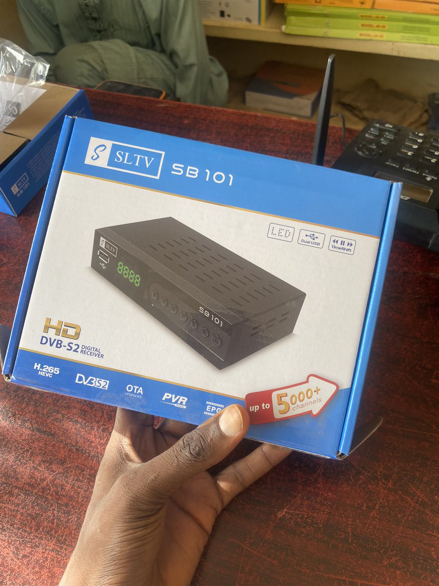 I went to get my own SLTV today and with what I heard from the dealer, Nigerians are really done with DsTv.