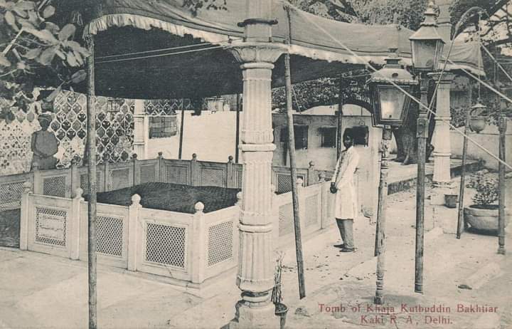 Tomb of Khwaja Quṭb ul-Din Bakhtiyar Kaki in Mehrauli, Delhi - 1910