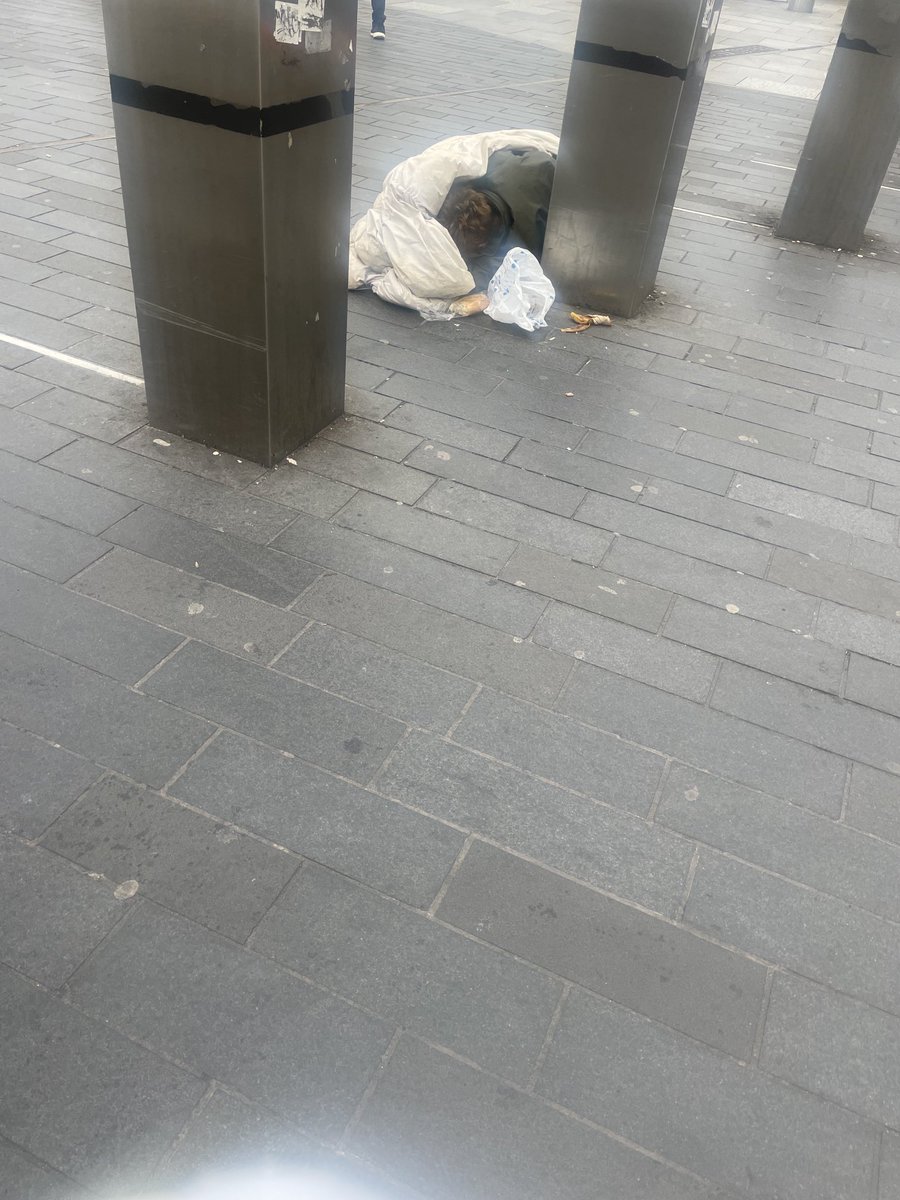 I voted for ⁦@SadiqKhan⁩ as he is at least trying to tackle homelessness. This is a person,they eat and sleep and cry like the rest of us. Why is their place of shelter, a dirty duvet on the concrete? I live & work in ⁦@NewhamLondon⁩ & we GPs know our communities