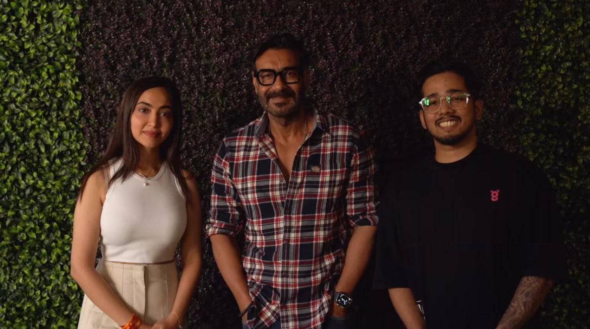 letsgrowesports's tweet photo. Scout &amp; Kaashvi X Ajay Devgn https://t.co/crW1m3oTZ9