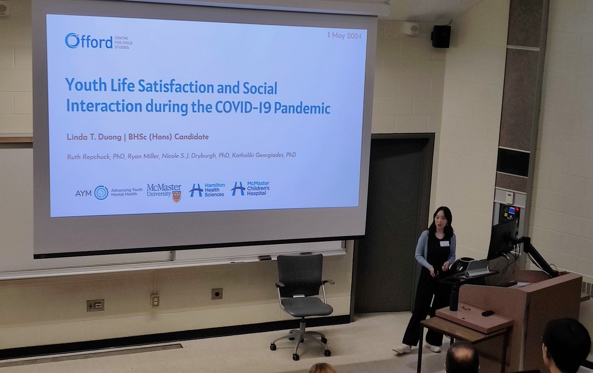 Fantastic day at the Department of Psychiatry Research & Scholarship Day. Enjoyed sharing our work and incredibly proud of undergraduate mentee Linda Duong for an outstanding presentation! #ResearchDay @OffordCentre @MacPsychiatry @hamhealth