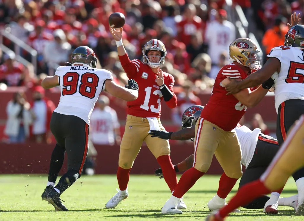 Brock Purdy dazzles with a perfect passer rating, leading the #49ers to victory over the Bucs! Next up, a crucial Thanksgiving showdown against the Seahawks.  #NFL #GoNiners