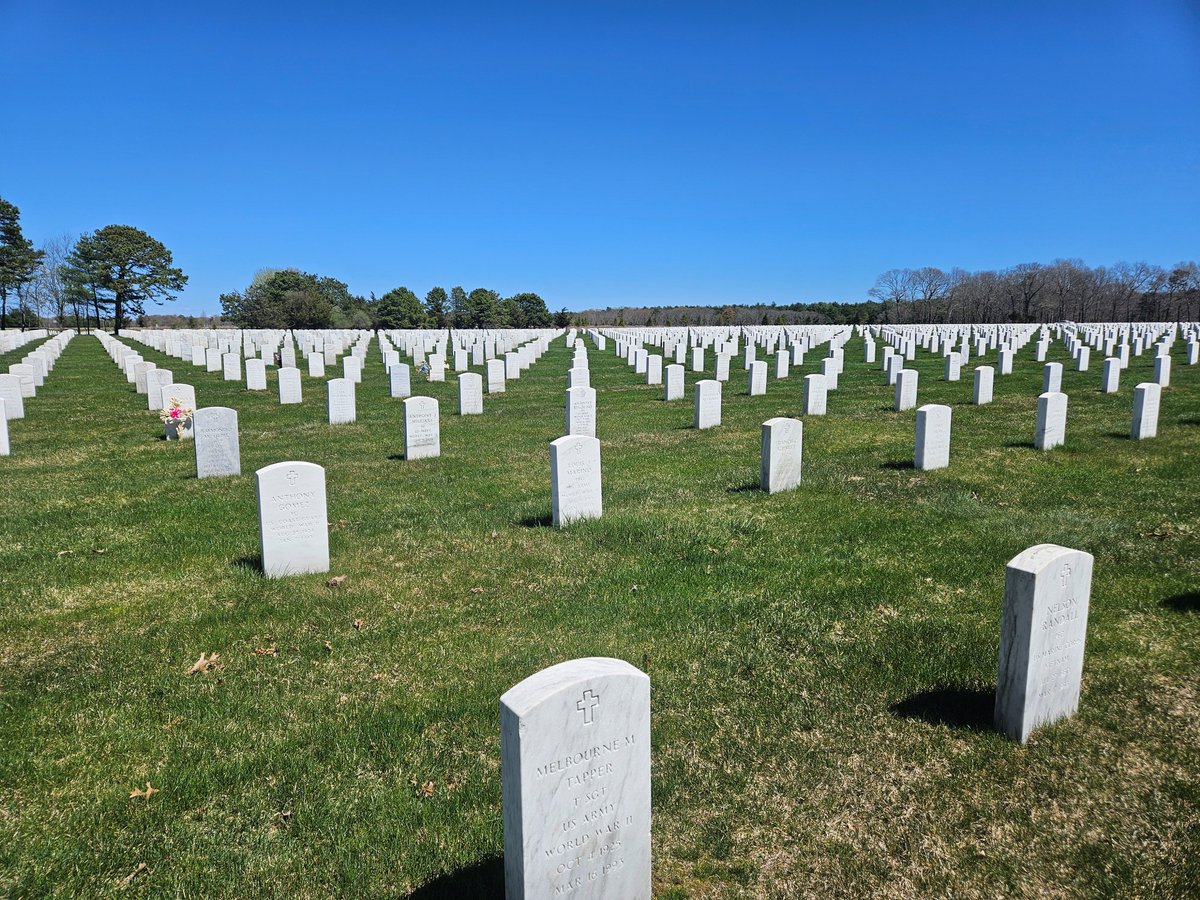 Section 66.
#NoVeteranEverDies
#WhereHeroesRest
#CalvertonNationalCemetery