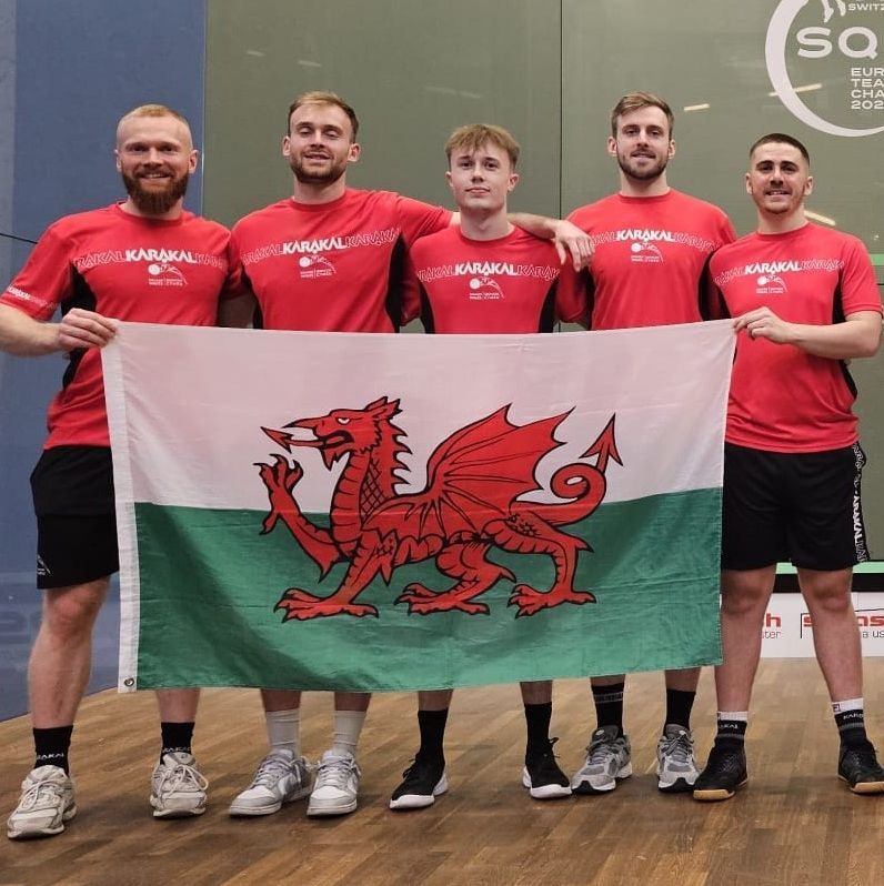 What a day it's been for Cymru at the @EuropeanSquash Team Championships! Llongyfarchiadau to both our Men and Ladies out in Switzerland, who both secured victories today to earn spots in the semi finals!