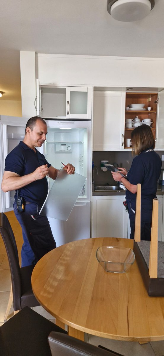 This week I worked with Manolo and his team checking maintenance apartments. All I can say thank goodness it wasn’t a Friday! wow! Their attention to detail is amazing!