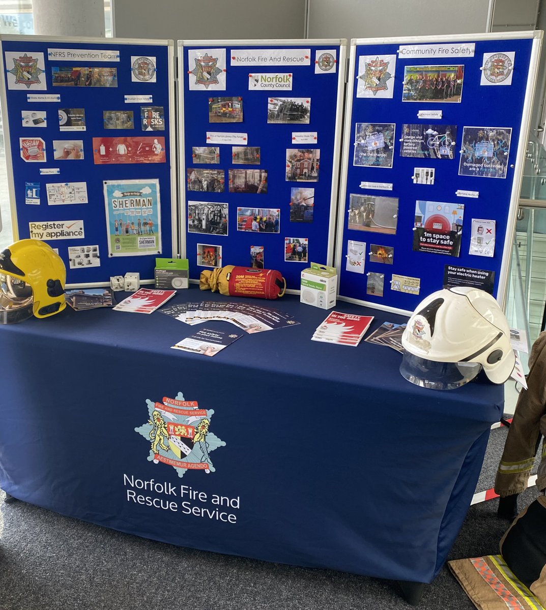 Our Prevention Team were at @TheForumNorwich today as part of their @DyingMatters event, offering advice on how to keep loved ones safe from fire at home.

To find out more about free home fire safety visits, click on the link in the comments section below. 👇

#dyingmatters