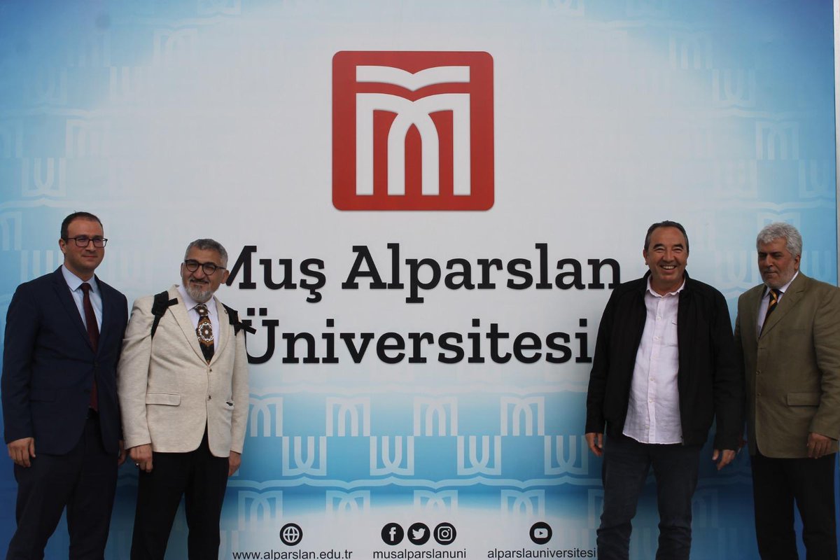 EMD Anadolu Akademi projesi kapsamında Muş Alparslan Üniversitesi İletişim Fakültesi öğrencileri ile buluştuk. Öğrenciler harikaydı👍 @emdizmir @turgay_turker @musalparslanuni