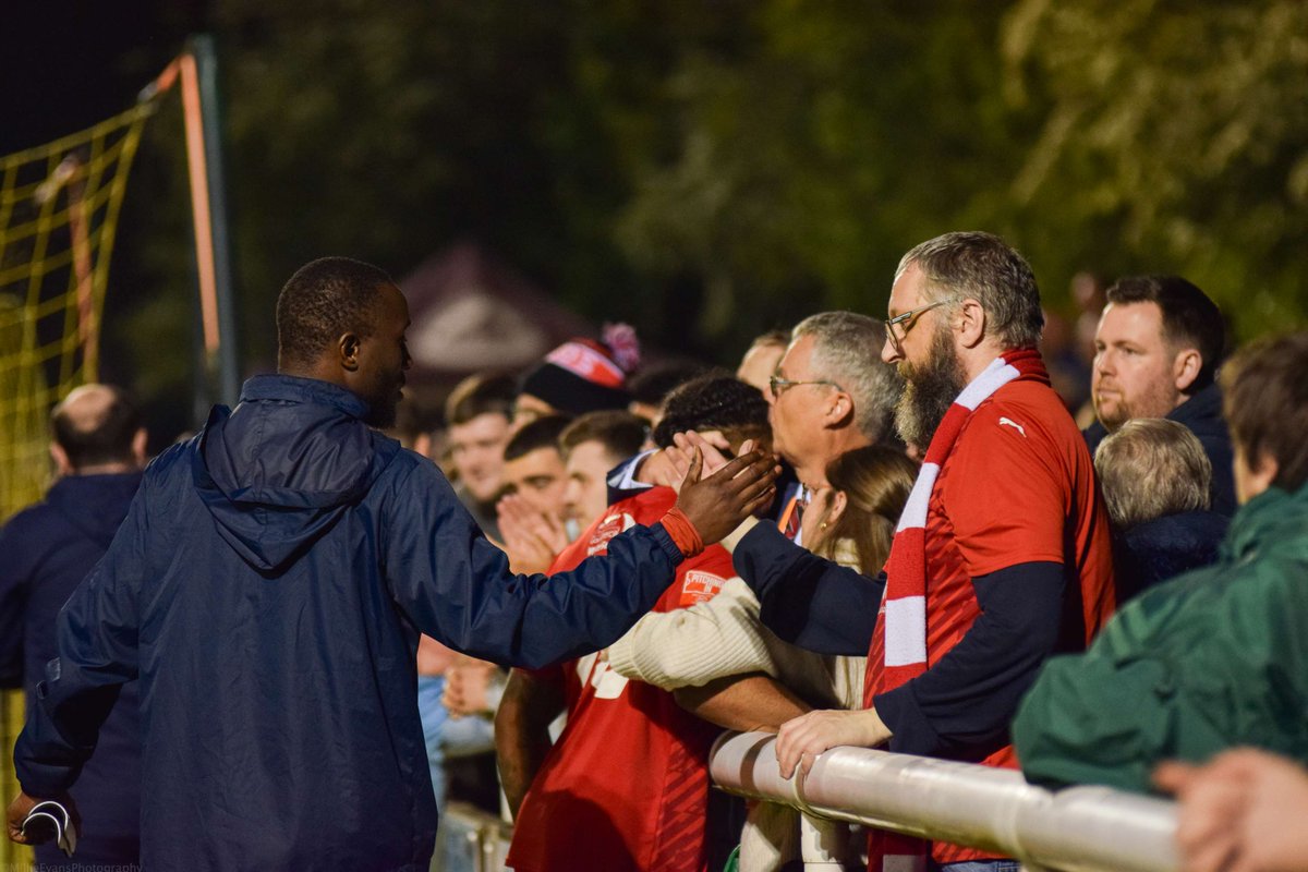 Thank you for all of your support last night and for the mass amounts of positive messages we've received since. It means a lot to us all ❤️ Overall, it's been another season of improvement on all fronts & we'll strive for more next season. UTR 🔴 📸 @milcaptures