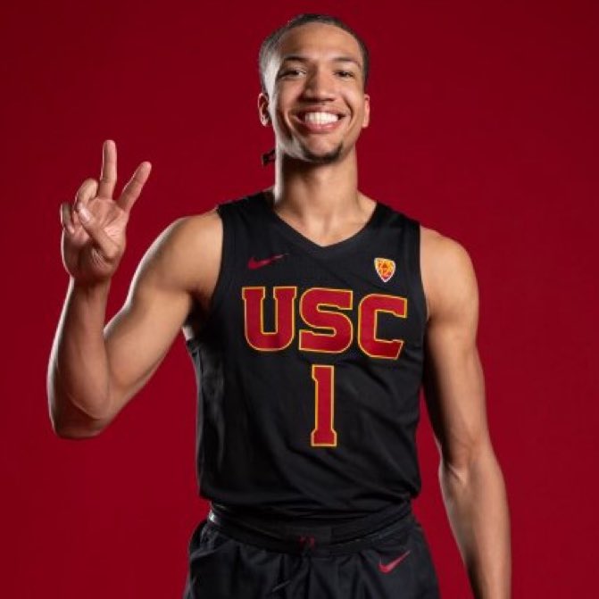 NEWS: Xavier transfer Desmond Claude has committed to USC and Eric Musselman, per @jeffborzello. Averaged 16.6 points and 4.2 rebounds as a sophomore. He was the Big East’s Most Improved Player this season.