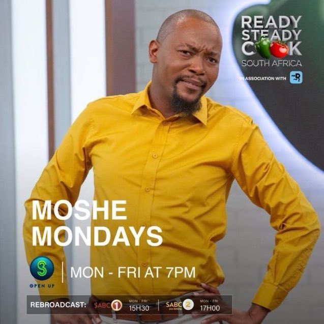 Same time same place every week day 😍 
This side we cook every single day even tonight ziyawa🤞
19:00 SABC 3 
Let's go 💃🫢 
#ReadysteadycookSA
 #CookingWithMoshe