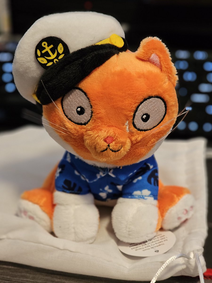 poolfloatg's tweet image. Came home from my business trip yesterday to find two of these little guys waiting for me. Can't wait to take him on our New England cruise in September!

@emmacruises