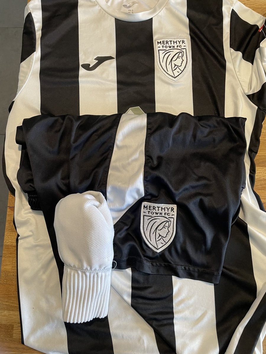 It was good to sponsor Olly Mehew’s kit for @MerthyrTownFC this season. It will be put to good use.