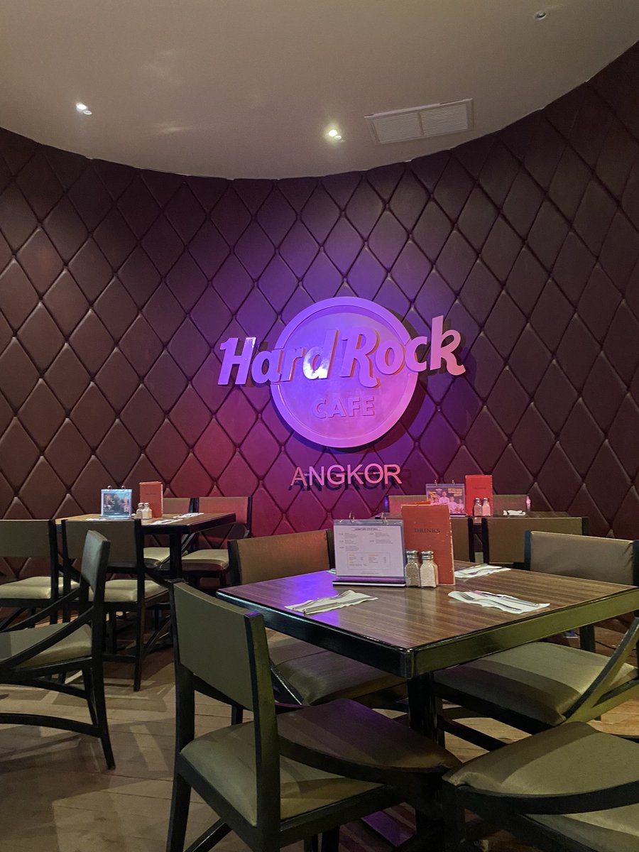 Miss Wolfe (@dmwbhbe) on Twitter photo 