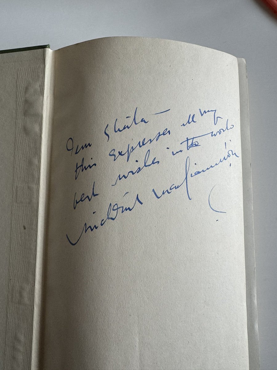 I found this first edition of Michael MacLiammoir’s magnificent autobiography in a second hand bookshop in Belfast this week. Signed (inscribed) by the great man and all. Delighted, I am. @GateTheatreDub