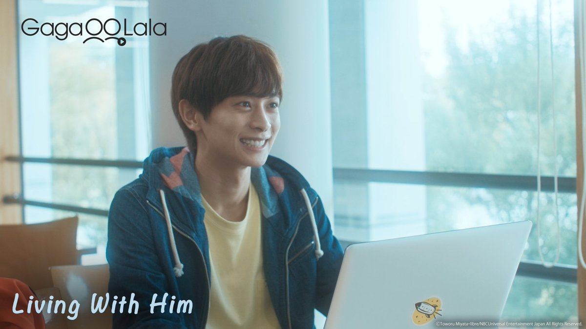 OUT NOW | #LivingWithHimEP4: After Kazuhito’s confession, tension arises between the two and it’s not long before jealousy also comes in. #LivingWithHim #彼のいる生活 | Every Friday at 1:05 AM GMT+8 on GagaOOLala. ▶️LINK: bit.ly/4cQz5Ak