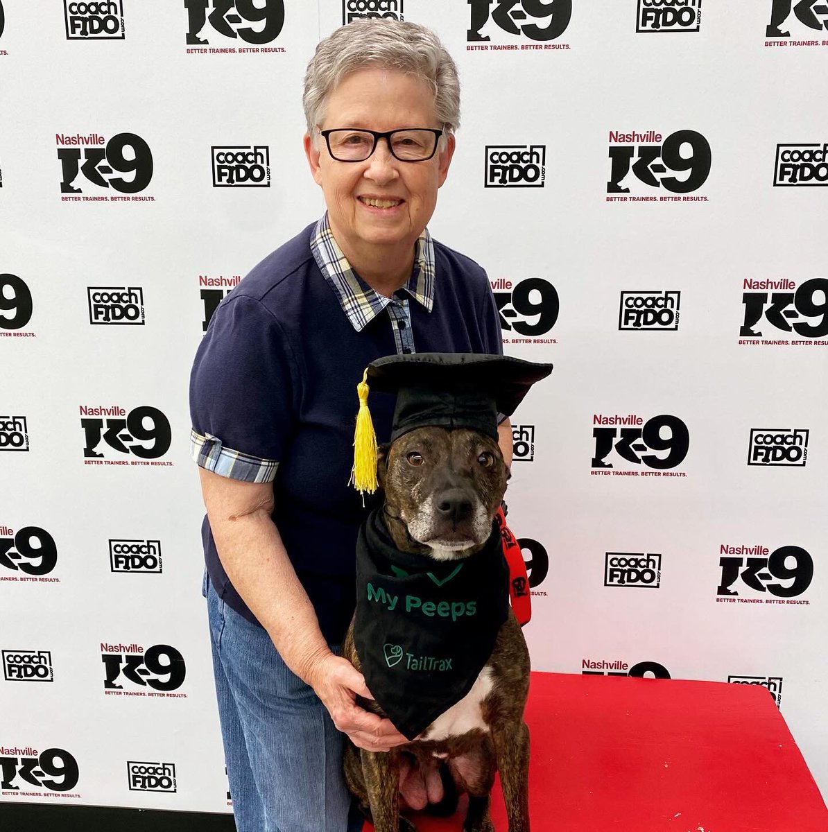 Congratulations, Esther ! You graduated!! 

#mixedbreed #adult #dogtraining #nashville #nashvilledogtraining  #franklin #brentwood #obedience #nashvilledogtrainer #positivereinforcement #clickertraining #agility #behavior #bettertrainers #betterresults #NashvilleK9