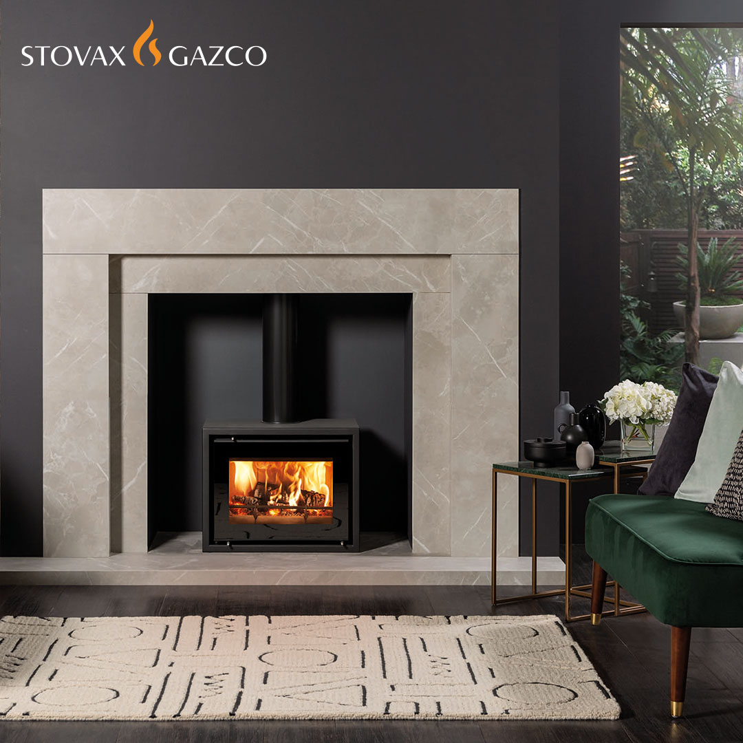 The Ecodesign Stovax Studio 500 Freestanding wood stove expands offers a contemporary yet compact and innovative design. Matching the heat output of the Studio 1, it's perfect for cosy spaces and versatile enough for various homes.  👉 stovax.com/stove-fire/stu…