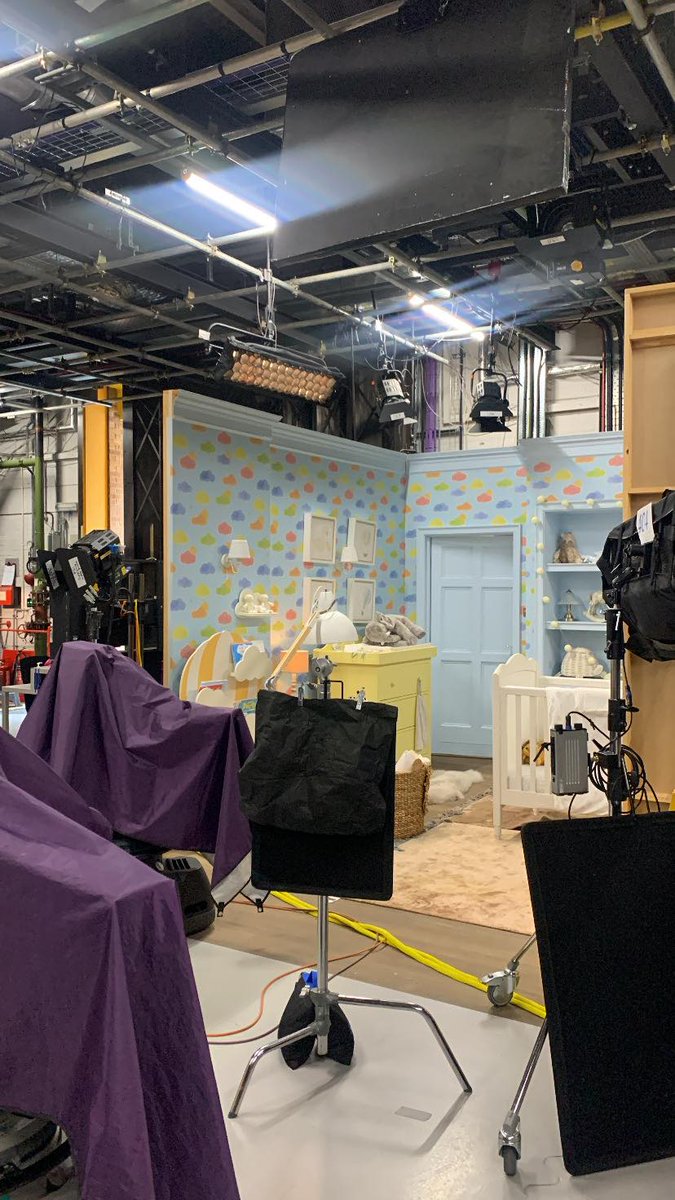 This week, Leukaemia Care visited the @Emmerdale set and spoke with @itvnews about the soap's acute lymphoblastic leukaemia (ALL) storyline.📷
1/4