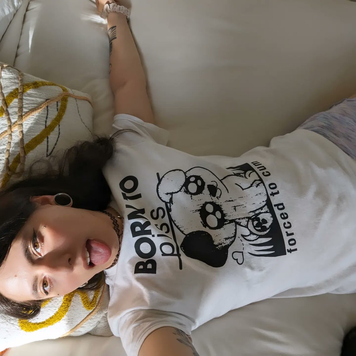 piss is the new cum wake up ppl its 2024 💛💦