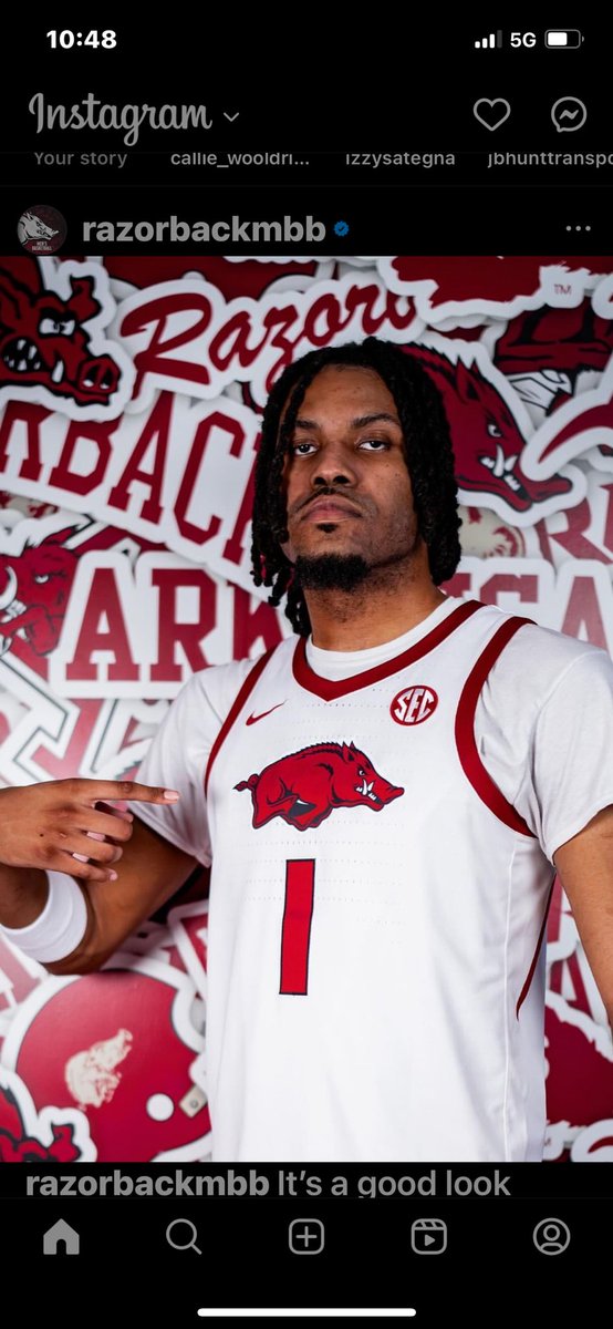 Looking great in Hog uniform 🔥🔥🔥