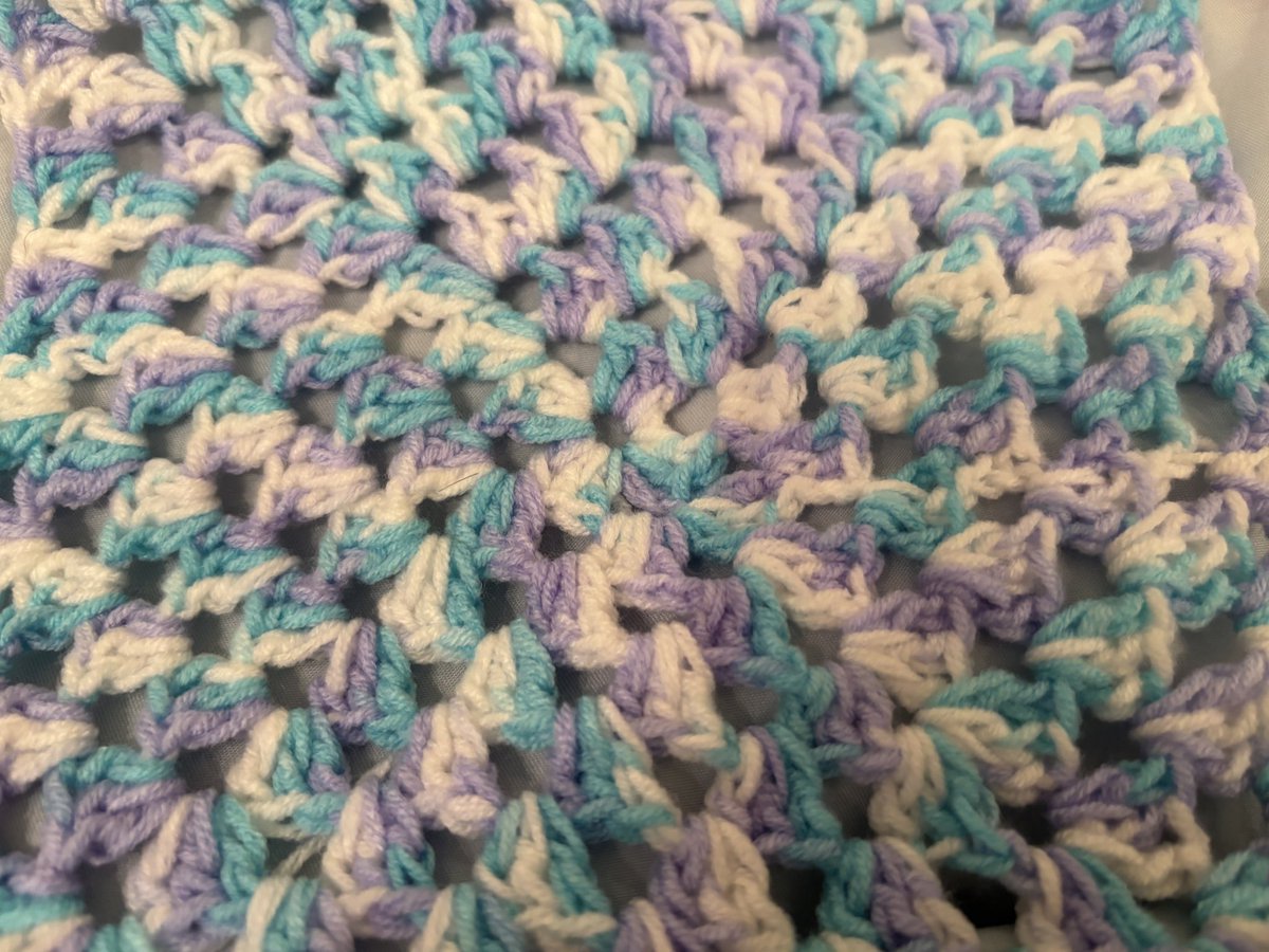 Girl I fawking love crocheting look how pretty this shit is