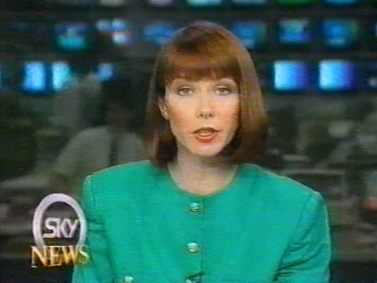 #ThrowbackThursday @KayBurley (@SkyNews) 14-10-1990 📺📺📺📺📺📺📺📺📺📺