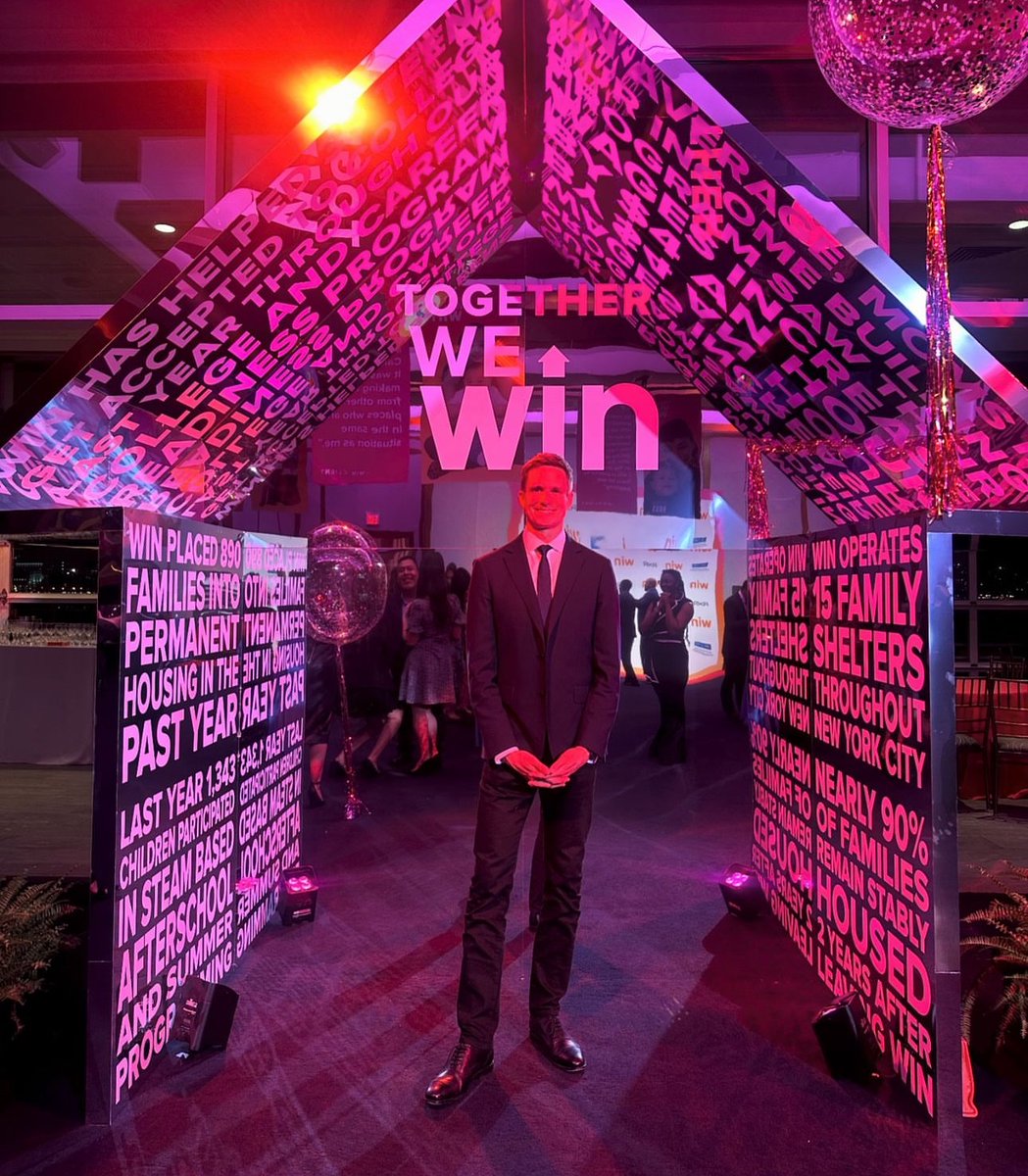 Congrats to @WINNYC_ORG, the largest provider of family shelter and supportive housing in New York City, on another successful “The Way to Win” dinner!