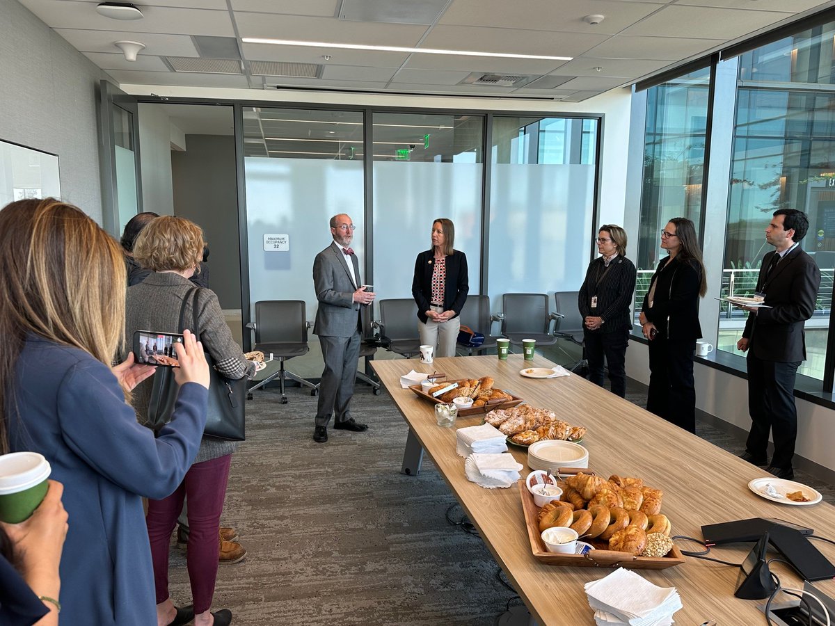 I was honored to commemorate #WorldPressFreedomDay on the Senate floor this morning. Before, @Steve_Glazer and I held a reception for media. I am so grateful for the work the media does and the important role journalists play in our democracy! @CASenateDems