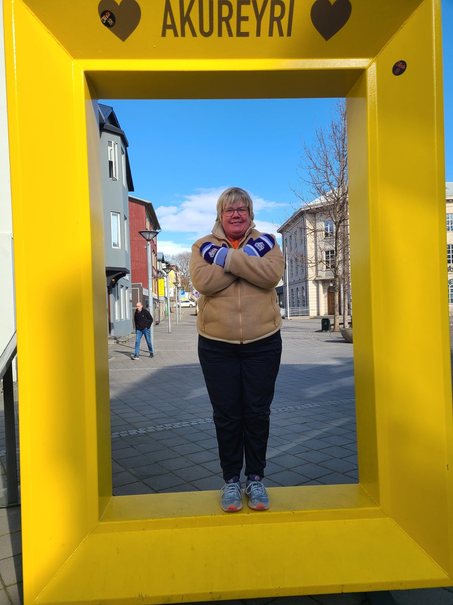 Hoping my <a href="/TOhopecurling/">Toronto Hope Curling</a> mittens bring me good luck at the Akureyri Ice Cup in Iceland #curling #tohope #tohope2024
