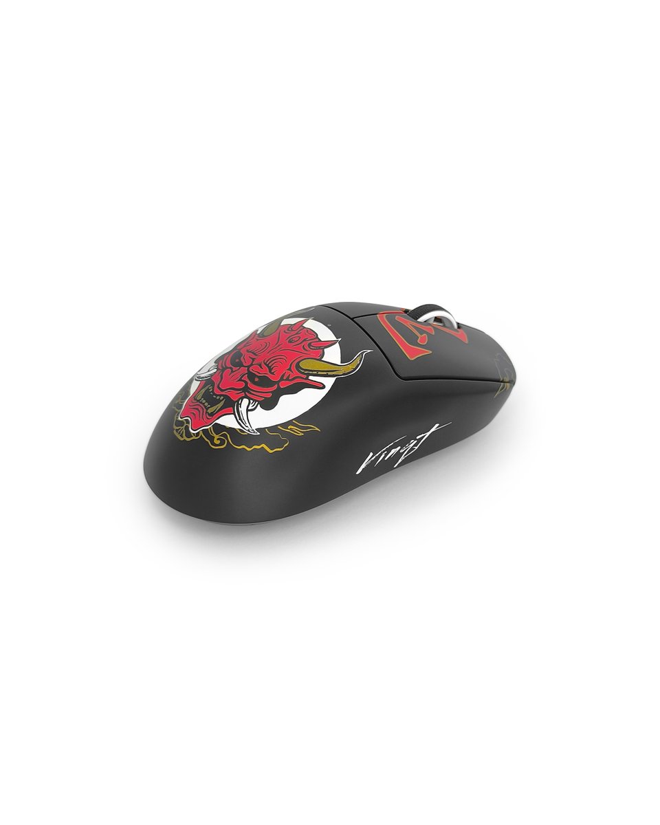 matfixcustoms's tweet photo. Oni themed #logitech GPX Superlight

Siz de kendi tasarımlarınızı oyuncu ekipmanlarınızda görmek istiyorsanız detaylar için DM 📩 aracılığı ile tarafımıza ulaşabilir, sitemiz üzerinden hizmetlerimize göz atabilirsiniz. https://t.co/xKixl7iRDh