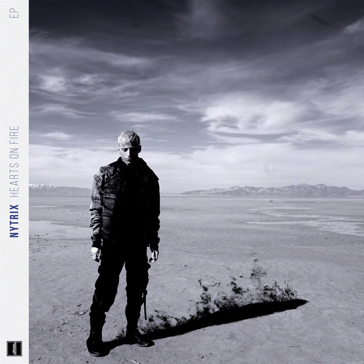 My New EP “Hearts on Fire” is Out Now
🖤 c-r.link/HeartsOnFireEP