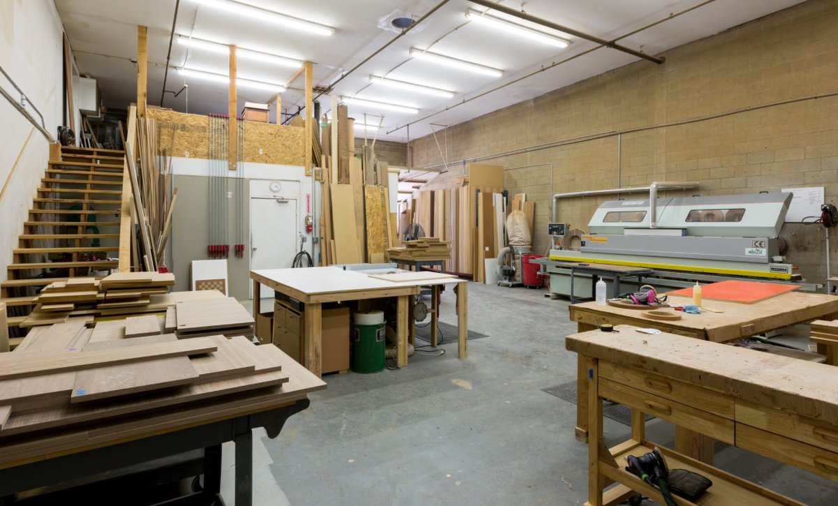 Resharing longer than the original since the blue checkmark bought me extra oxygen. Who says life doesn’t have second acts? This is the woodshop I lived in for a year at age 40 when 2008 went to shit, I got divorced, and it was time to pivot (all fortunately before my now 12…