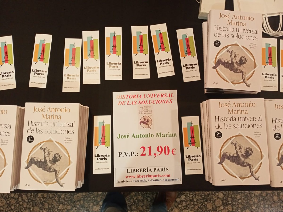 📸 Unas fotografías de la presentación del libro publicado por @EditorialAriel 'Historia universal de las soluciones' de José Antonio Marina @panoptico_el. El acto tuvo lugar en el Patio de la Infanta dentro del ciclo 'Martes de libros' que organiza la @FundIbercaja.