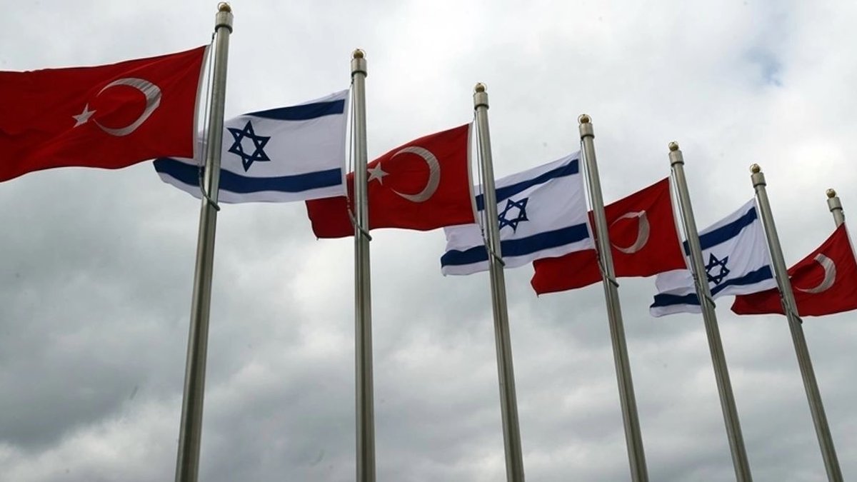 🔴 Türkiye bugünden itibaren İsrail ile tüm ihracat ve ithalatı durdurma kararı aldı. (Bloomberg)