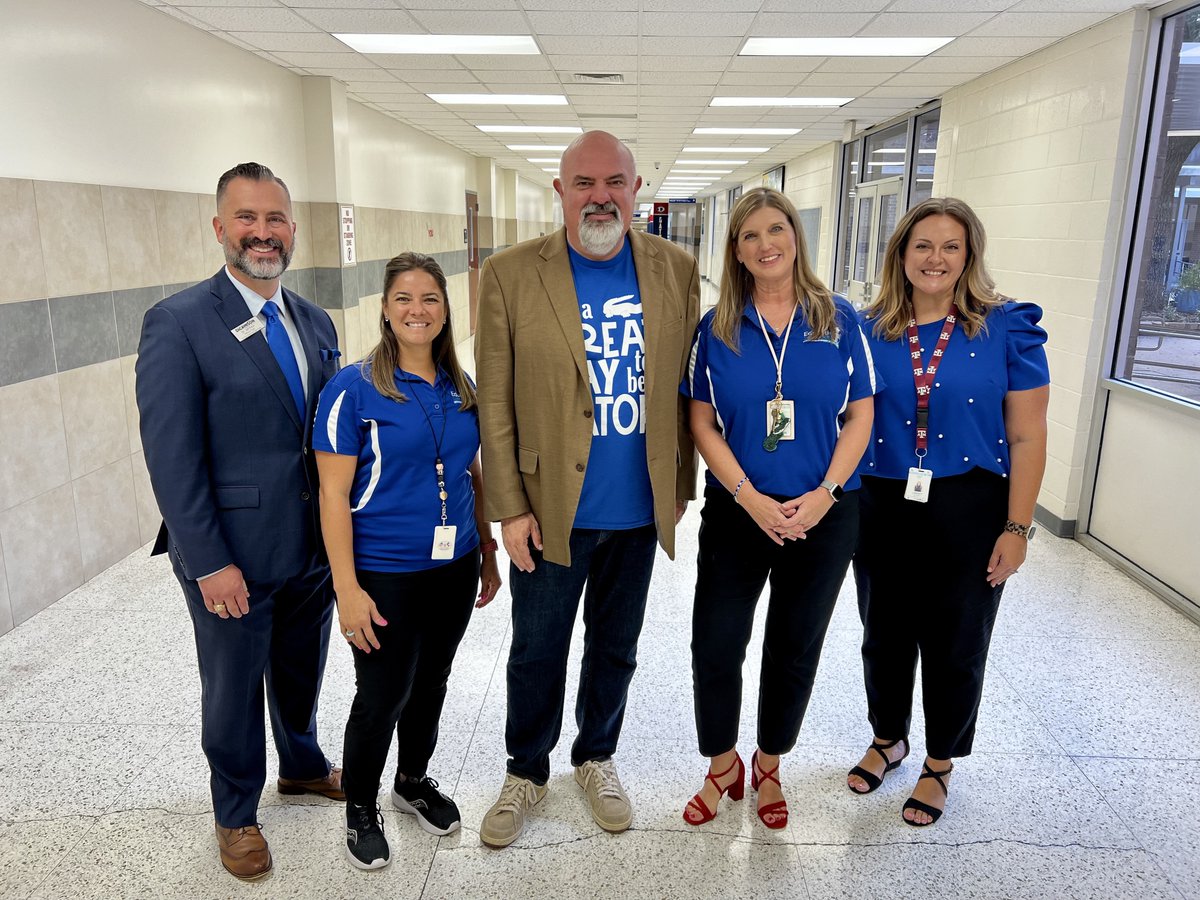 Hey @DickinsonISD  leaders, you are ROCK STARS! Your purposeful support empowers teachers and uplifts the entire school community. The Waymaker team is so inspired by your dedication. Keep shining!

@DrRJeffreyPack @jackenn27 

#beawaymaker