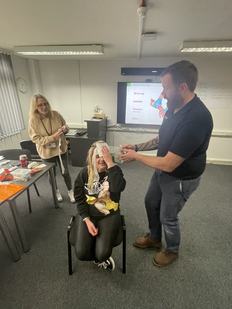 Kelly Wight tweet media