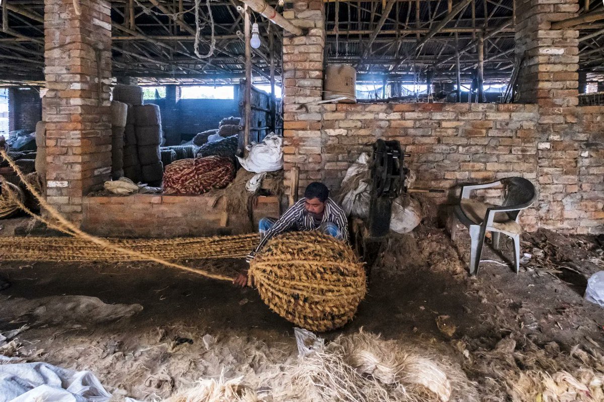 RitzGsh's tweet photo. SUBMISSION ENTRIES FOR UTKARSHA BANGLA PHOTOGRAPHY &amp; VIDEOGRAPHY CONTEST 2024.

THEME : SKILL DEVELOPMENT 

Name - Ritesh Ghosh 

District - North 24 Parganas

Social Media Handles - https://t.co/Sm8SiKScbj 
https://t.co/f7EJ0o3pyB 

#utkarshbangla #SkillDevelopment #pbssd https://t.co/XDUgI0PSSW