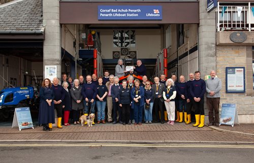 Council honours RNLI with Freedom of the Vale.
Matt Childs, RNLI Area Lifesaving Manager said: 'These volunteers work tirelessly to keep their communities safe and save lives at sea. We hope to inspire the next generation of lifesavers. credit <a href="/VOGCouncil/">Vale Council 🏴󠁧󠁢󠁷󠁬󠁳󠁿🇺🇦</a>