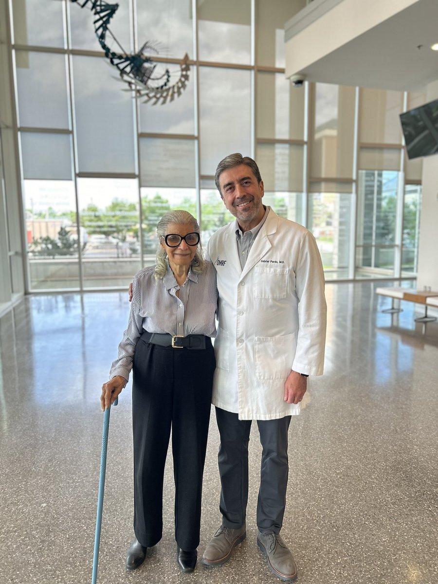 Behold an MS icon! She is more than a hero. Our oldest MS patient at 96 years young. Full of vitality, resilient, and purveyor of life lessons. #omrf #ms @AaronBosterMD @drbarrysinger @GavinGiovannoni @C_OrejaGuevara @AgneStraukiene @Brandon_Beaber
