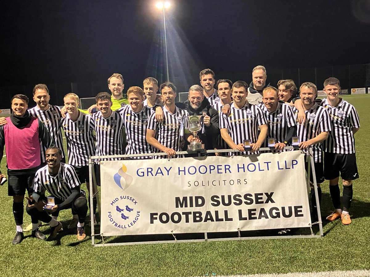 Balcombe completed the cup double with a 4-1 win against Lindfield in the Montgomery Cup Final on Tuesday at Ringmer. This is the first time a club has won both the Montgomery and Senior Charity Cups since 1969.