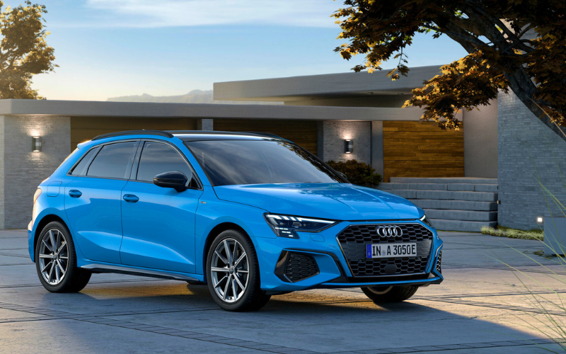 ⭐ AUDI A3 ⭐ A practical hatchback with sleek styling and an athletic, sporty look. The Audi A3 Sportback is spacious and refined inside, with driver-oriented technology features. Discover more >> bit.ly/4aD6pco #VertuMotors #Audi