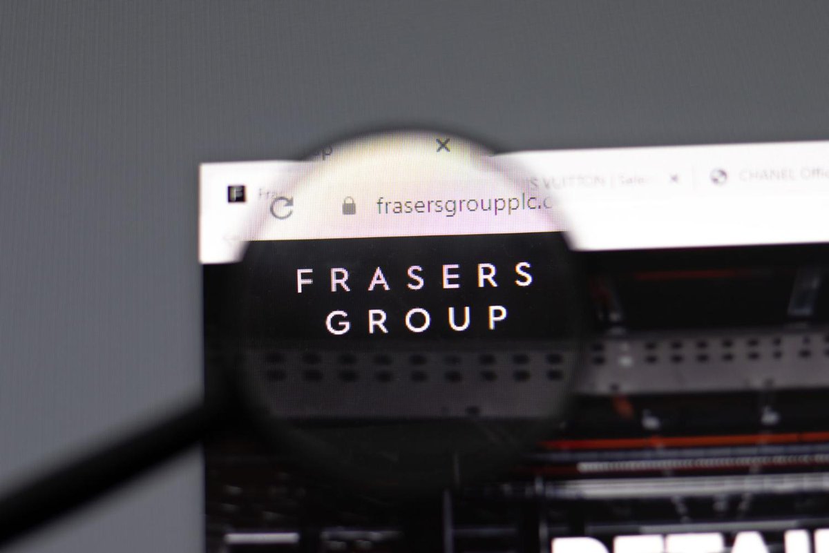 .@FrasersGroupPLC has launched #redundancy consultation with over 160 warehouse staff at @studio_co_uk's Accrington site in Lancashire due to a lack of sales, Drapers understands. Read more below. bit.ly/4b1CtXG

#frasers #retail #retailnews #studio #frasersgroup