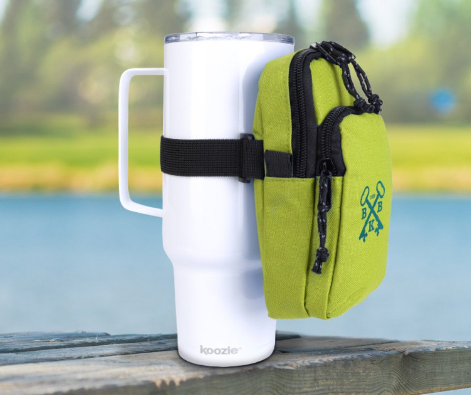SourcepointKC's tweet image. No need for all the extras. Just pack your pouch and go! Our NEW Boho Water Bottle Pouch fits on your drink or on your arm, making it super versatile. 
#CoolPromo #YourLogoHere #BrandedMerch #StanleyCups #Sourcepoint #YourOneSource