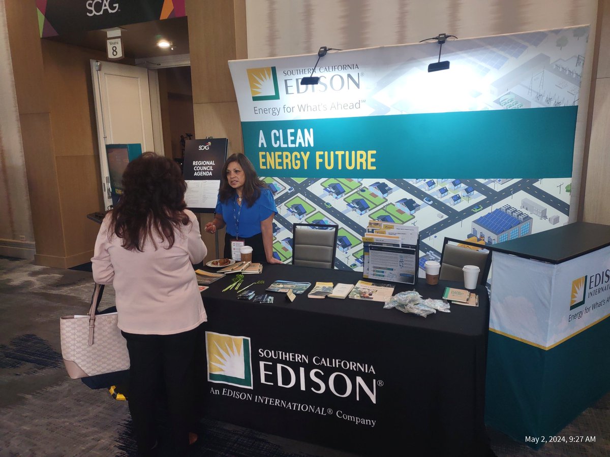 >@SCE_PublicAff is @SCAGnews Regional Conference in Palm Desert. See us to learn about #CleanEnergy or to charge your phones.
