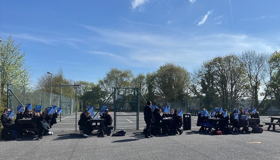 Our wonderful TYs facilitated the @LiFTIreland Leadership Programme with our 2nd Years over the past few weeks even taking advantage of the sunshine for one of the sessions. A great example of student peer-to-peer #mentoring in our school.